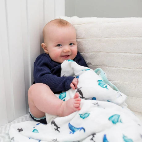 Bamboo Crib Quilt - Whales
